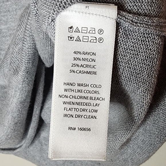 Cashmere Blend BLESSED Lightweight Sweater Large - Picture 7 of 7